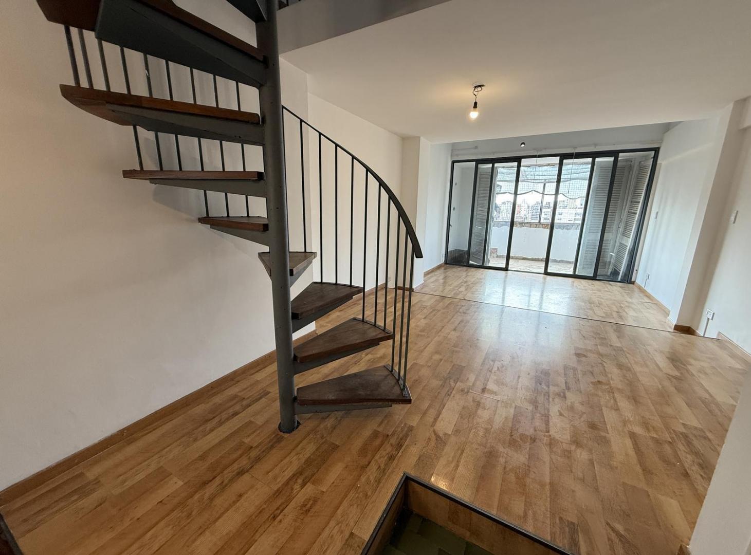 Foto de Loft estilo dúplex con cochera en venta - Barrio Martin, imagen 1