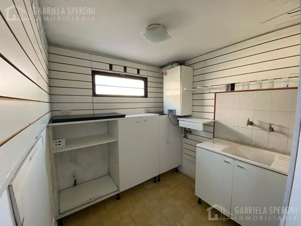 Duplex 3 ambientes VENTA Banfield 8