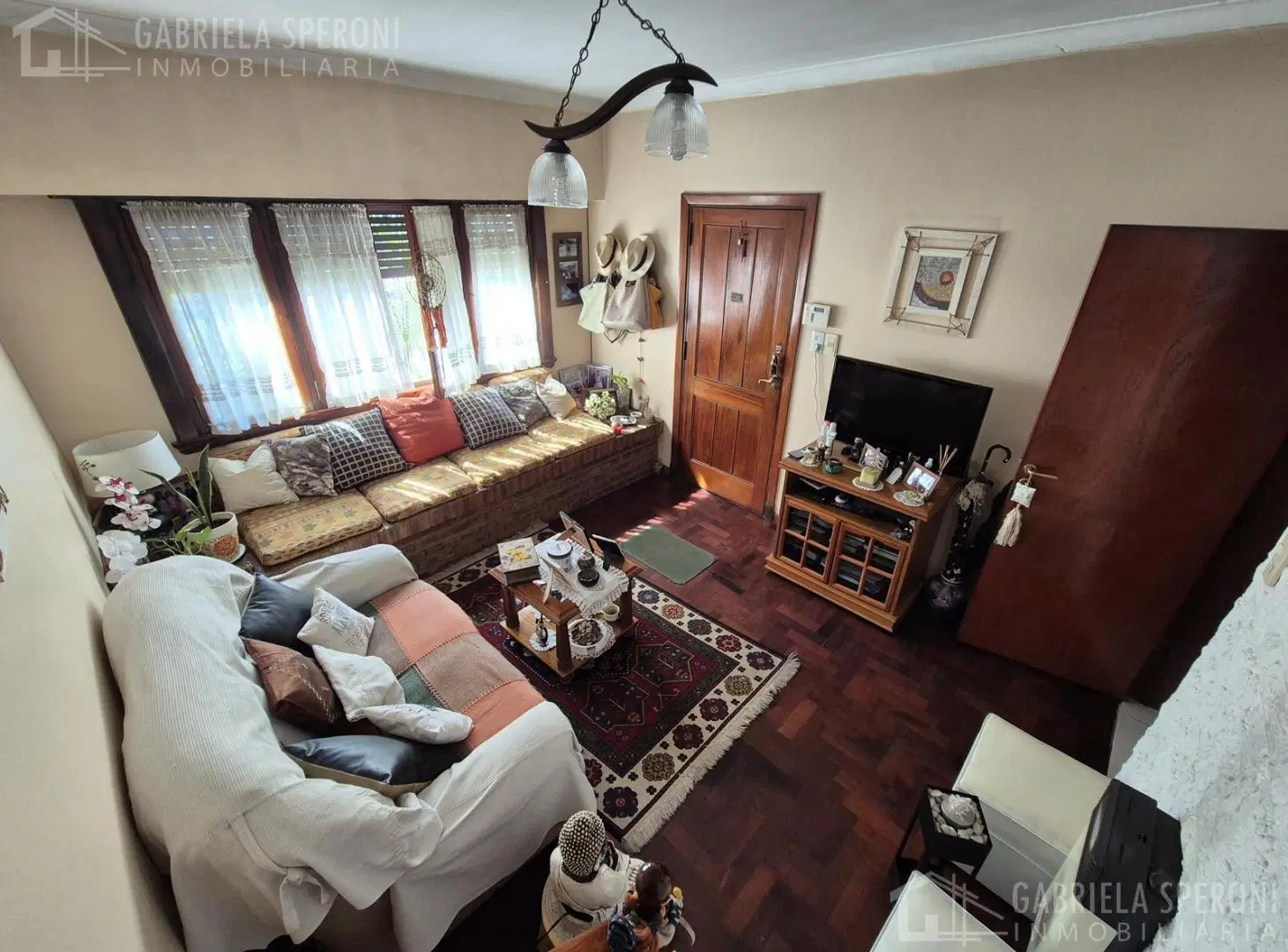 CASA 4 ambientes VENTA Banfield 4