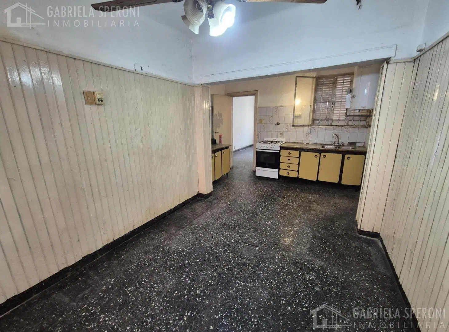 Casa 3 ambientes VENTA Lomas de Zamora 4
