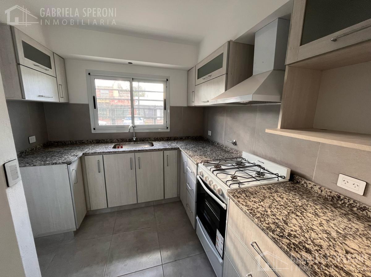 Foto de Duplex 4 ambientes VENTA Adrogue, imagen 5