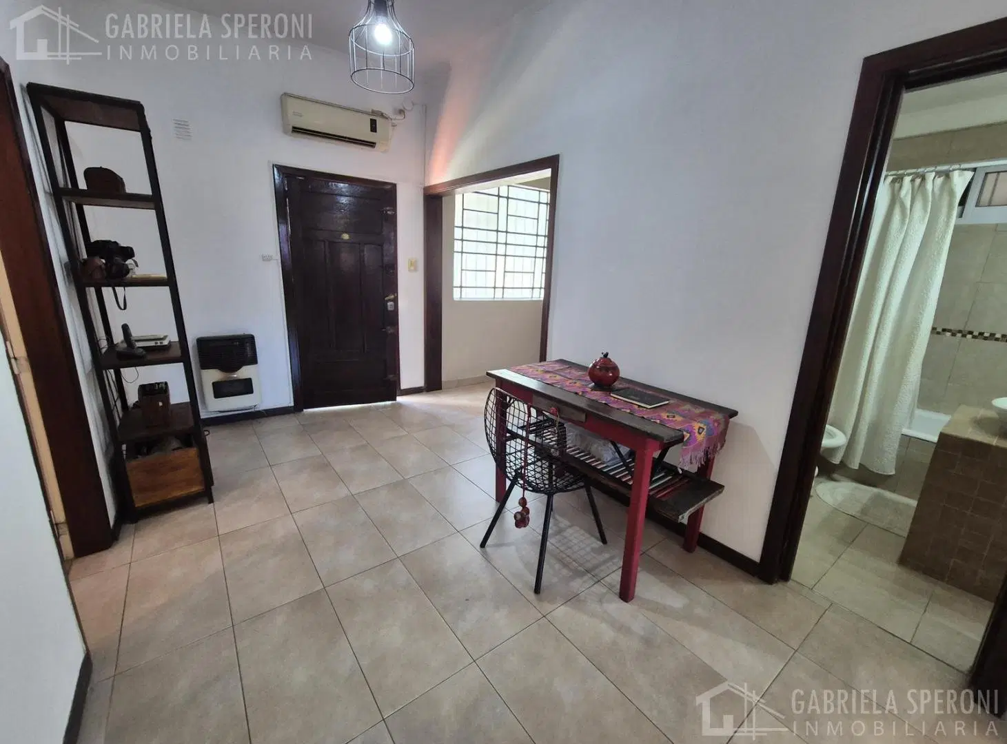 Casa 3 ambientes VENTA Banfield 8