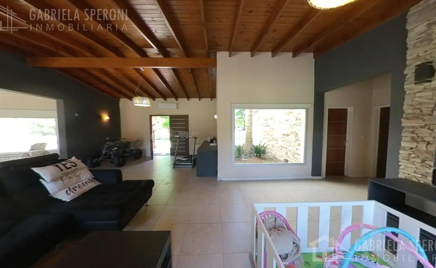 Casa 4 ambientes VENTA Parque Las Naciones 3