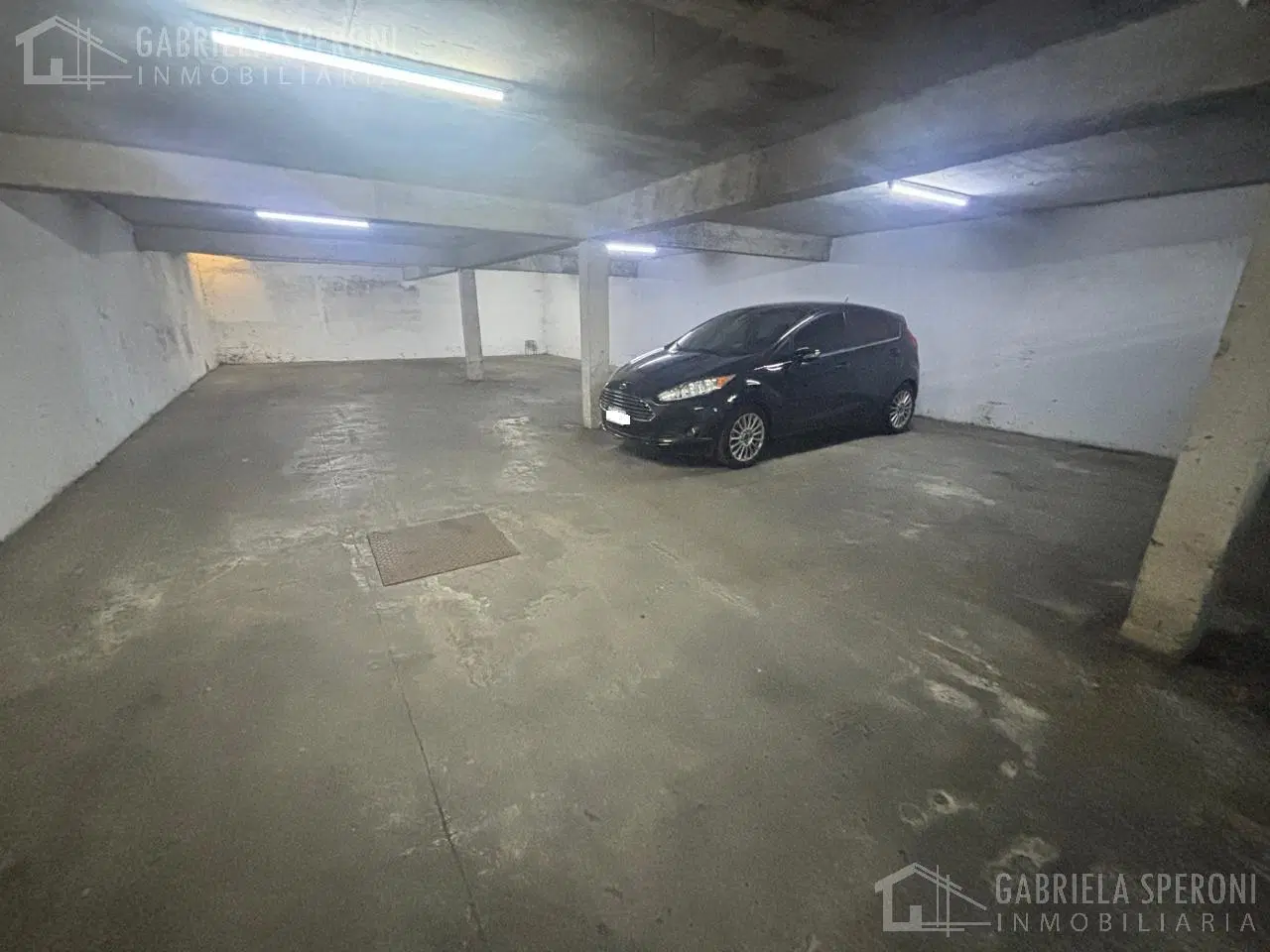 Cochera Cubierta VENTA  Banfield 4