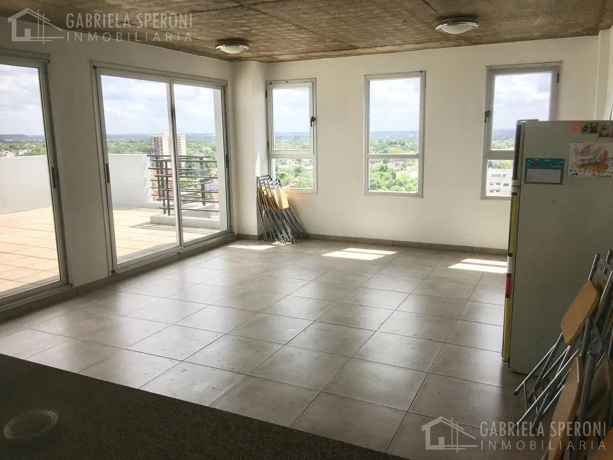 Cochera VENTA Banfield 5