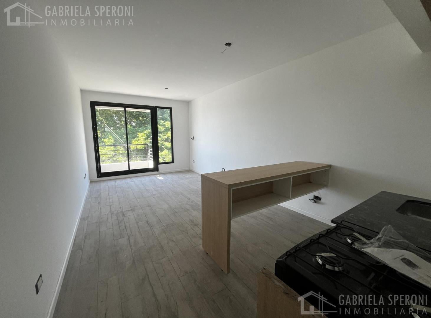 Foto de Departamento MONOAMBIENTE Venta Remedios De Escalada, imagen 1