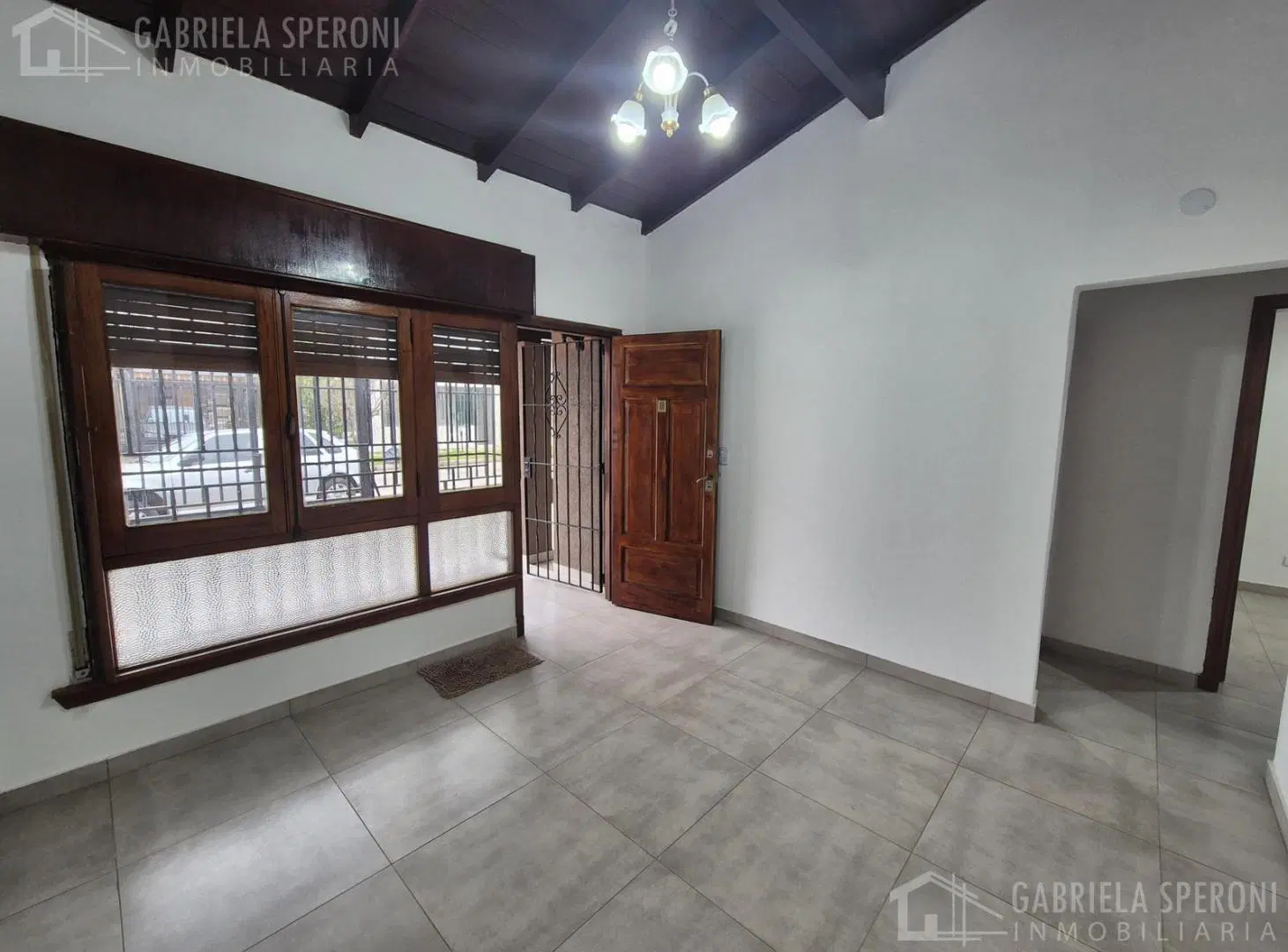 Casa en Remedios De Escalada 5