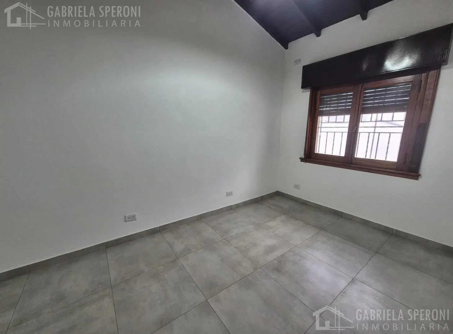 Casa en Remedios De Escalada 4
