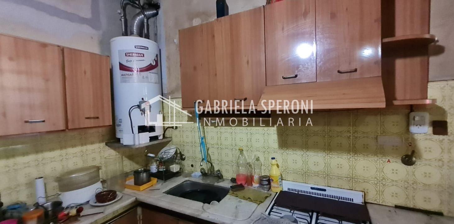 Foto de Casa 4 ambientes VENTA Lomas de Zamora, imagen 5