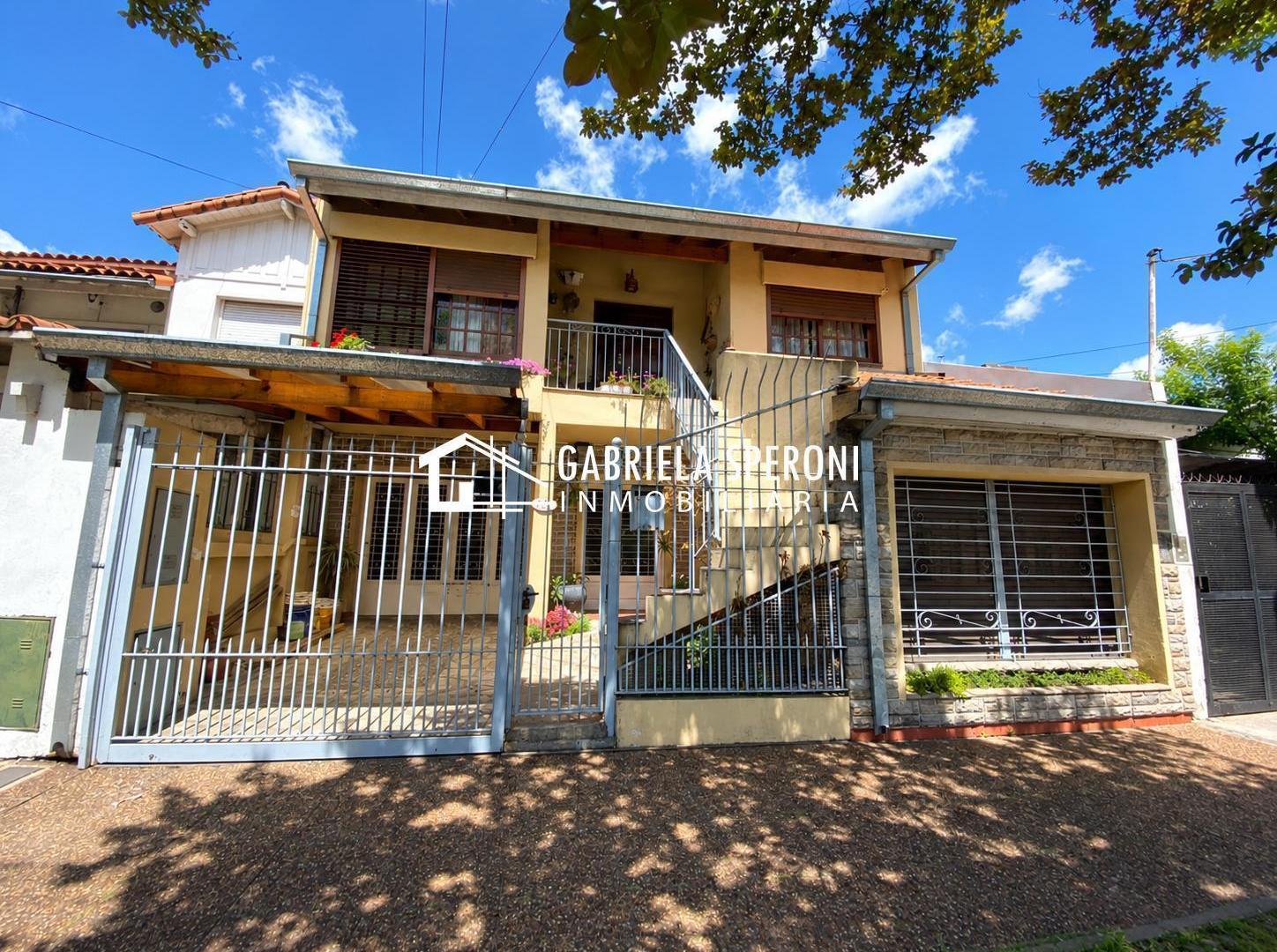 Casa 6 ambientes VENTA Banfield