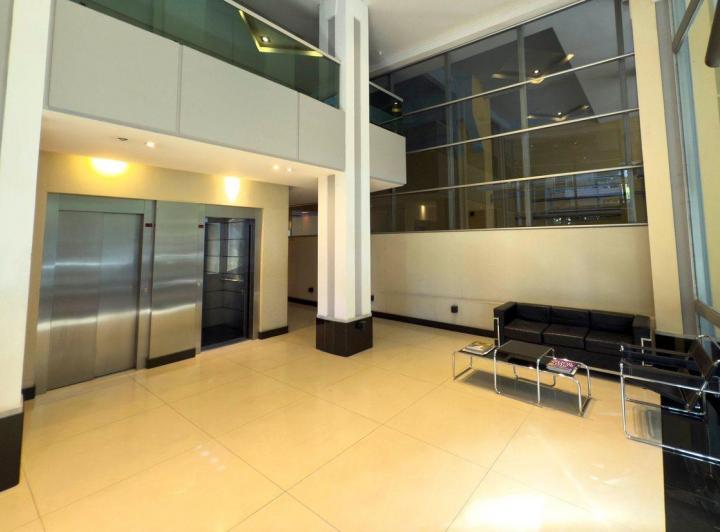 Exclusivo PENTHOUSE con terraza 4