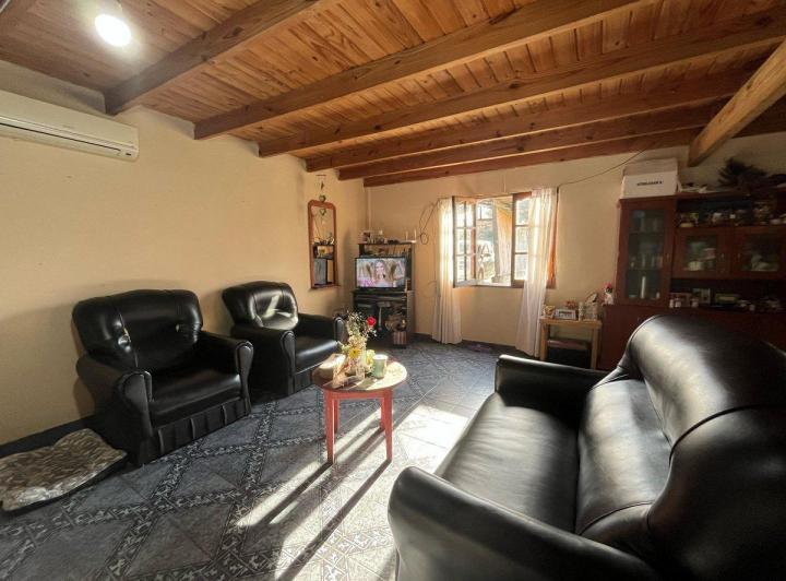 VENTA DE CASA 4 AMB EN TRUJUI MORENO APTO CREDITO. 4