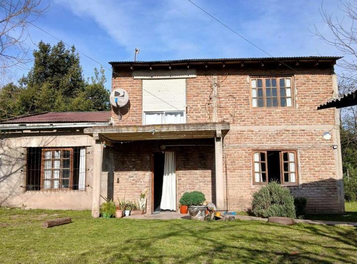 VENTA DE CASA 4 AMB EN TRUJUI MORENO APTO CREDITO. 1