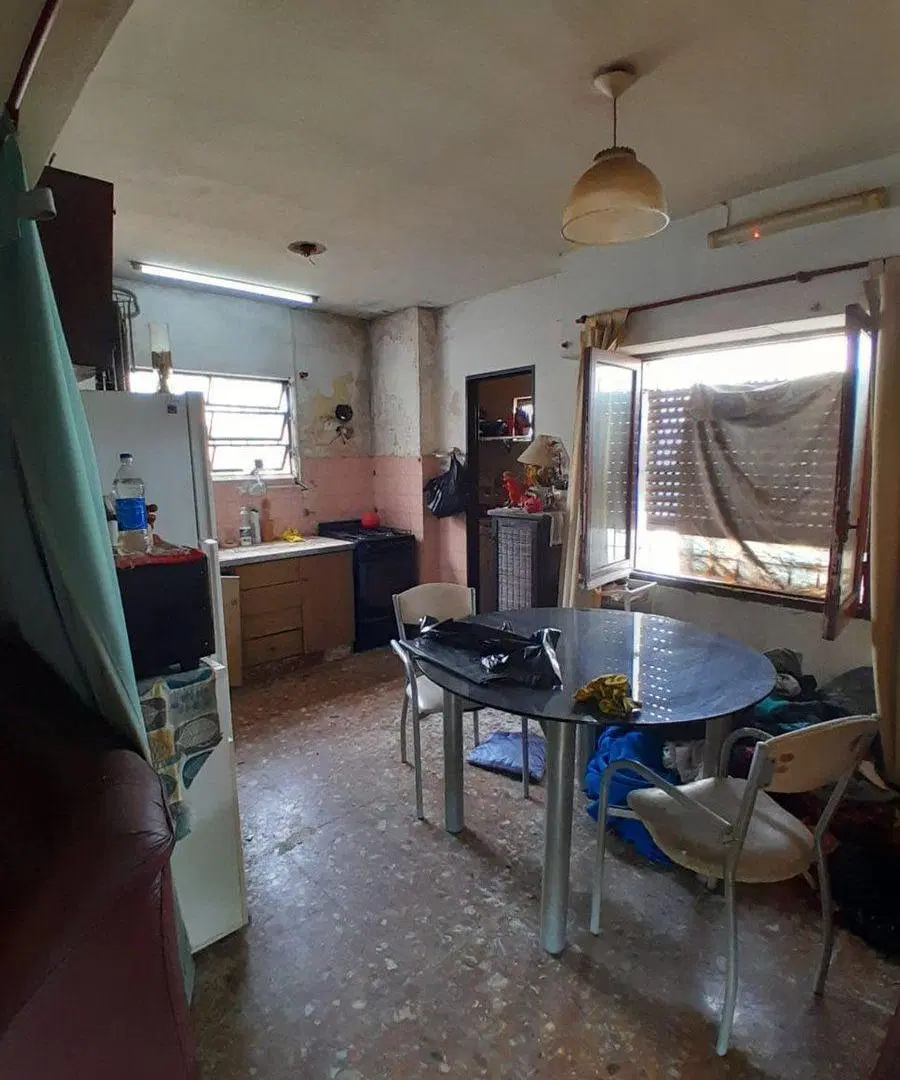 VENTA DE PROPIEDAD EN JOSÉ CLEMENTE PAZ 5