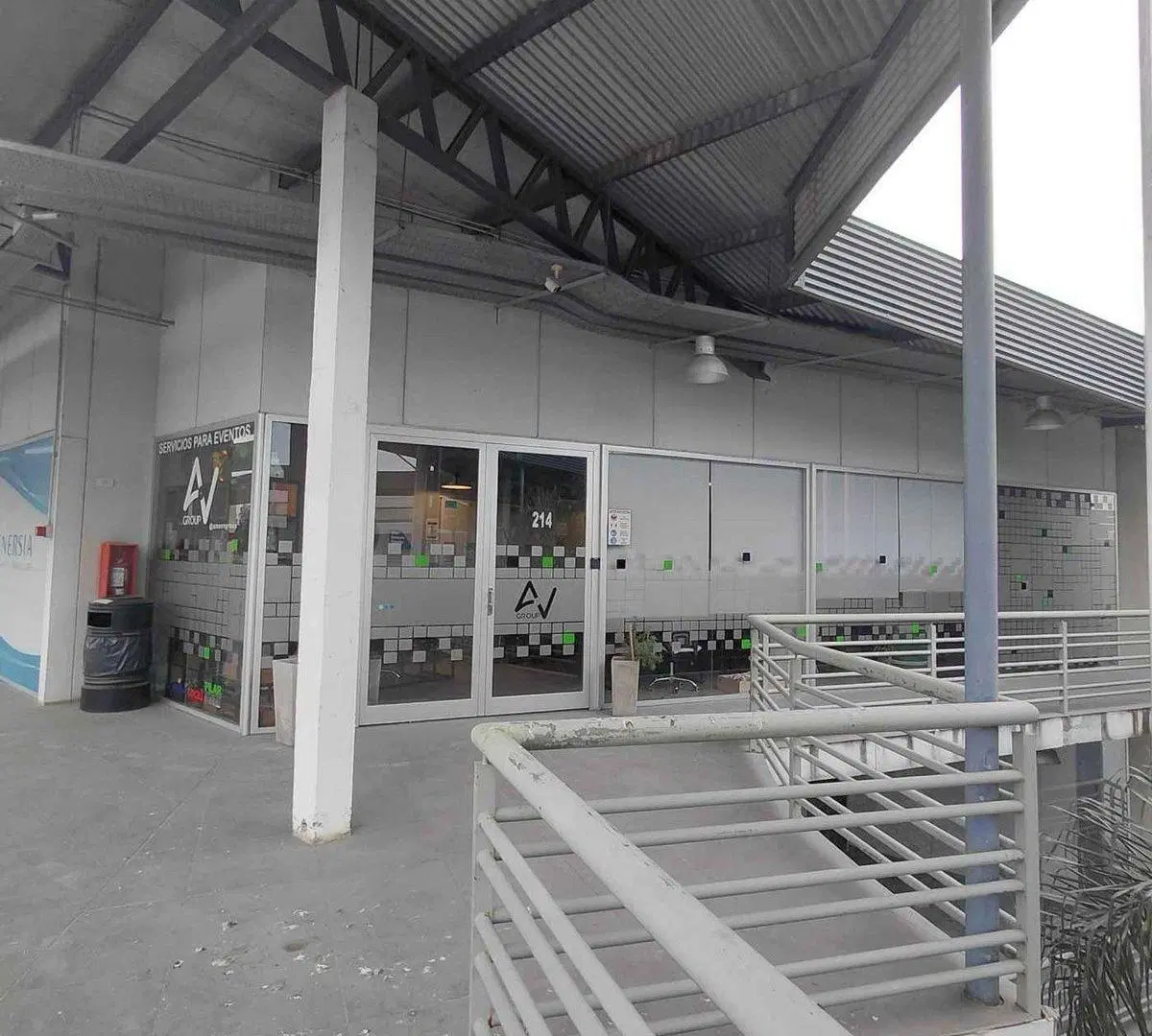ALQUILER OFICINA 2° PISO VERDI 57 RUTA 8 3
