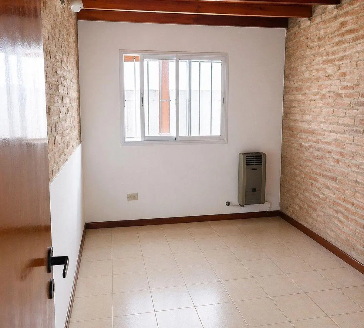 Alquiler de PH en Fátima 3 amb. con parrilla 2