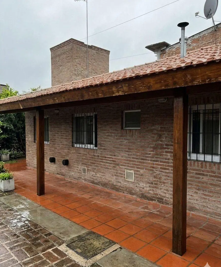 Alquiler de PH en Fátima 3 amb. con parrilla 3