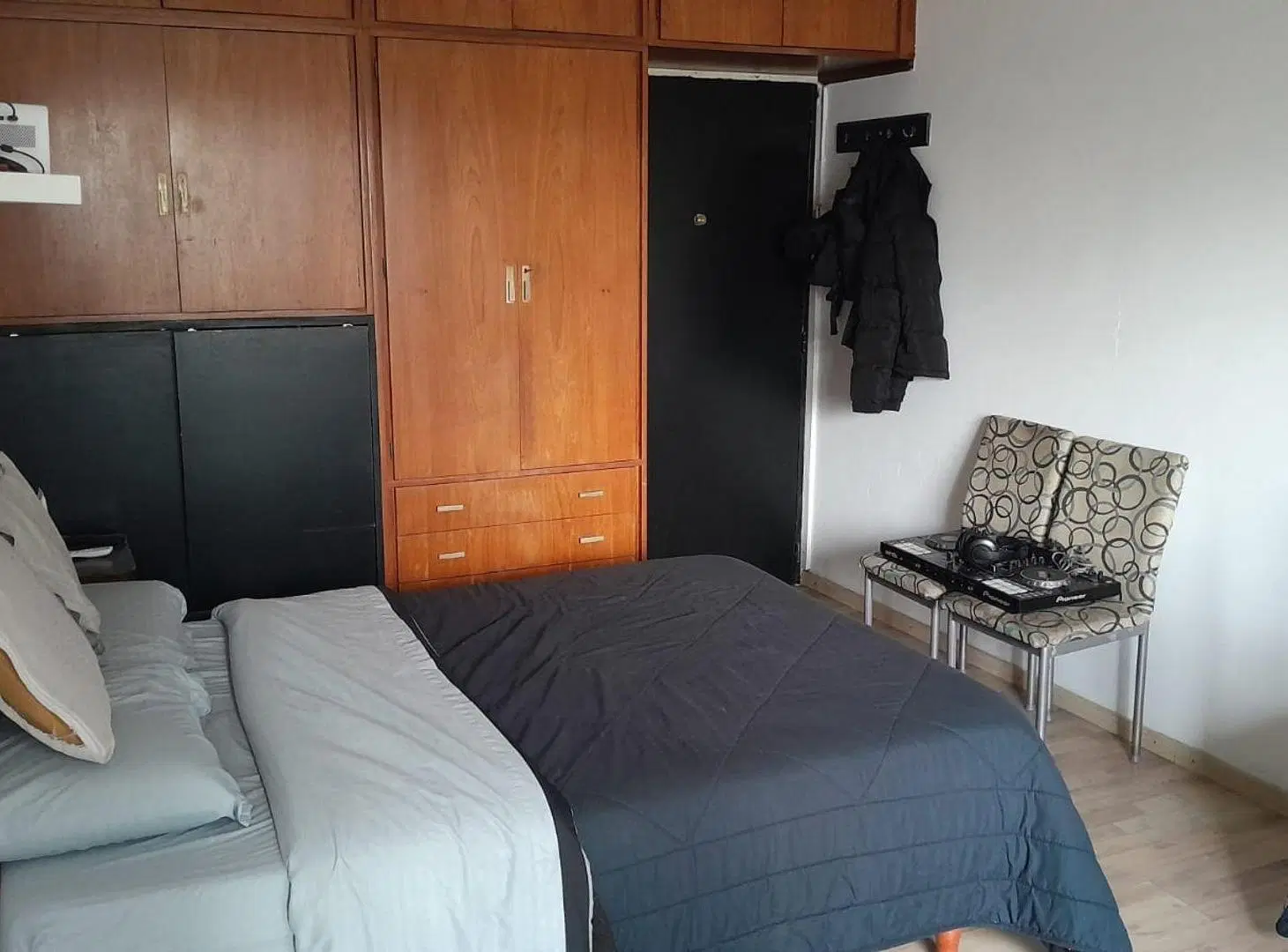 Venta Monoambiente con balcon 4