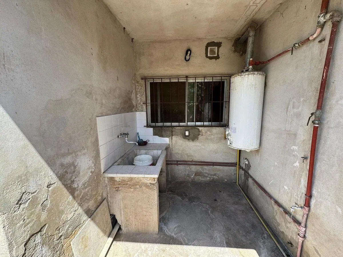 VENTA CASA CON LOCALES GARIN OPORTUNIDAD 2