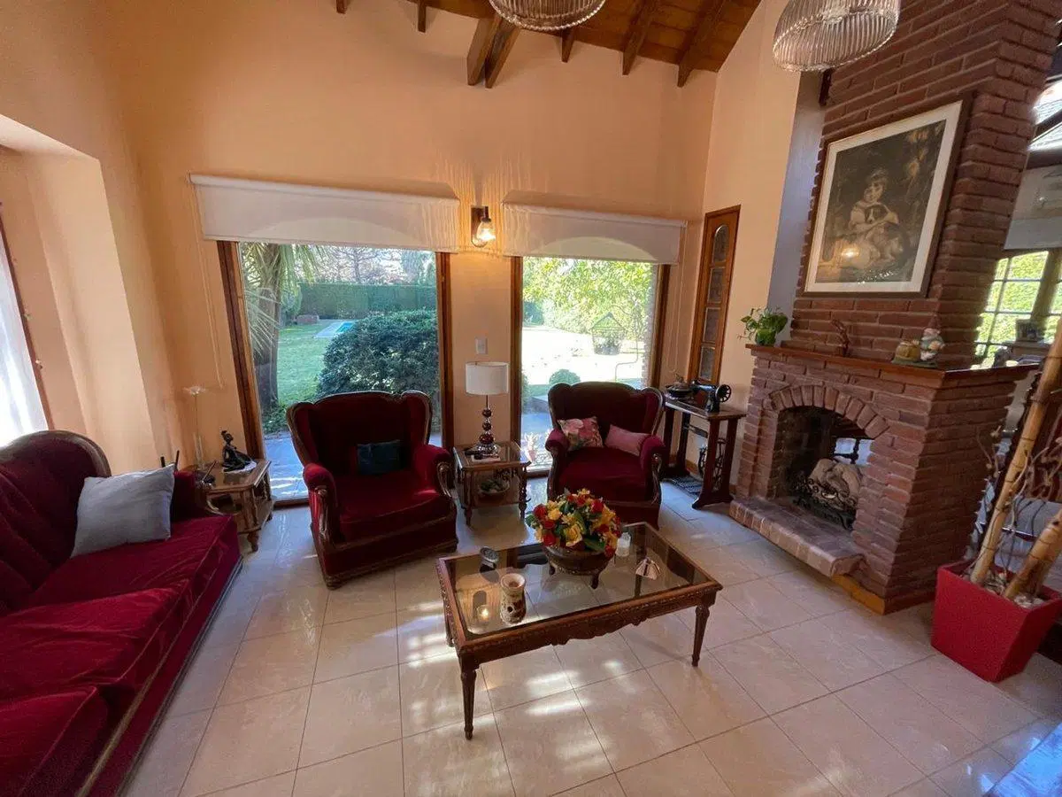 CASA COUNTRY CLUB PRIV LOMA VERDE ESCOBAR APTA CR 2