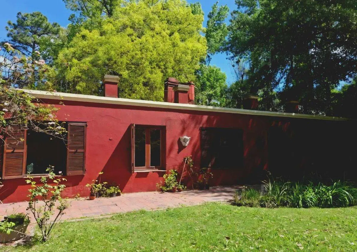 CASA EN VENTA EN UNA PLANTA 5