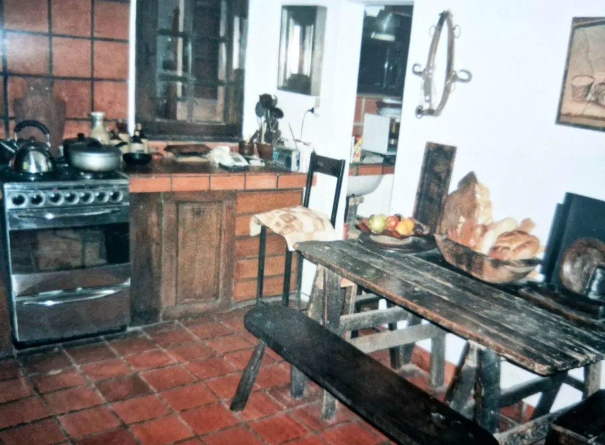 CASA EN VENTA EN UNA PLANTA 4