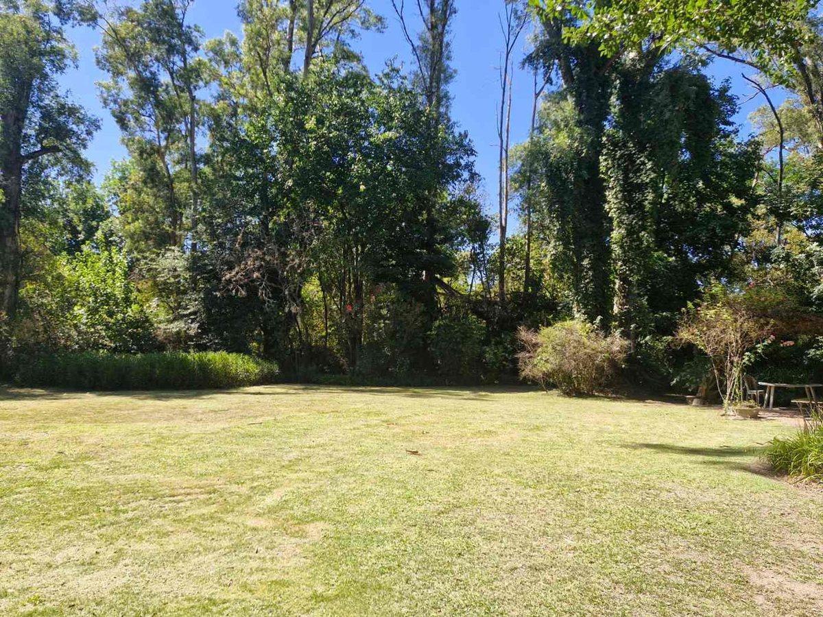 LOTE  EN VENTA LA LONJA