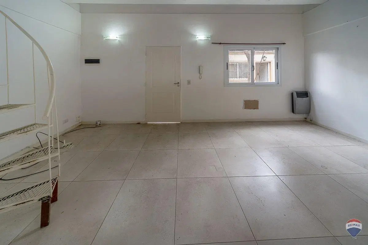 Venta Dpto Loft 2 amb con cochera Condominio Pilar 3