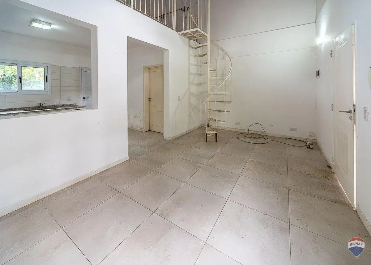 Venta Dpto Loft 2 amb con cochera Condominio Pilar 5