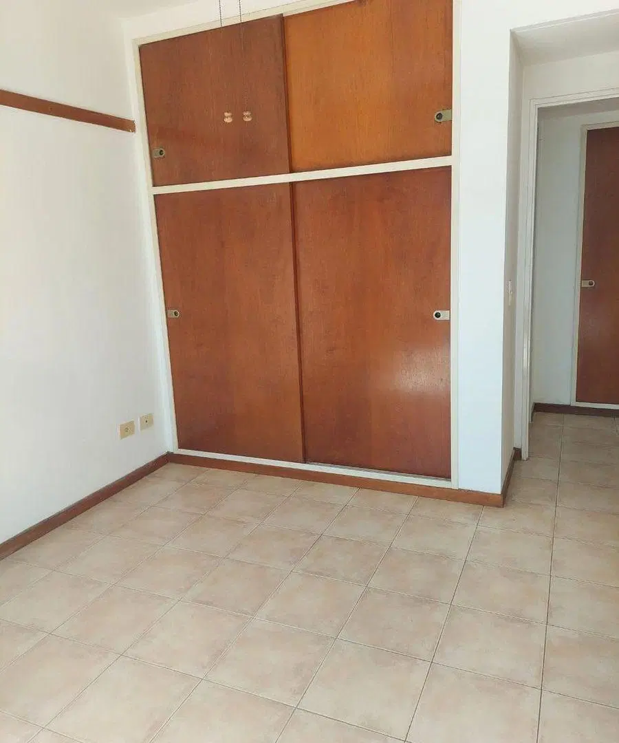 VENTA PILAR CENTRO 2 AMBIENTES P.B FINANCIACIÓN 4