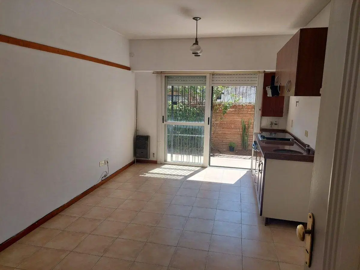 VENTA PILAR CENTRO 2 AMBIENTES P.B FINANCIACIÓN 5