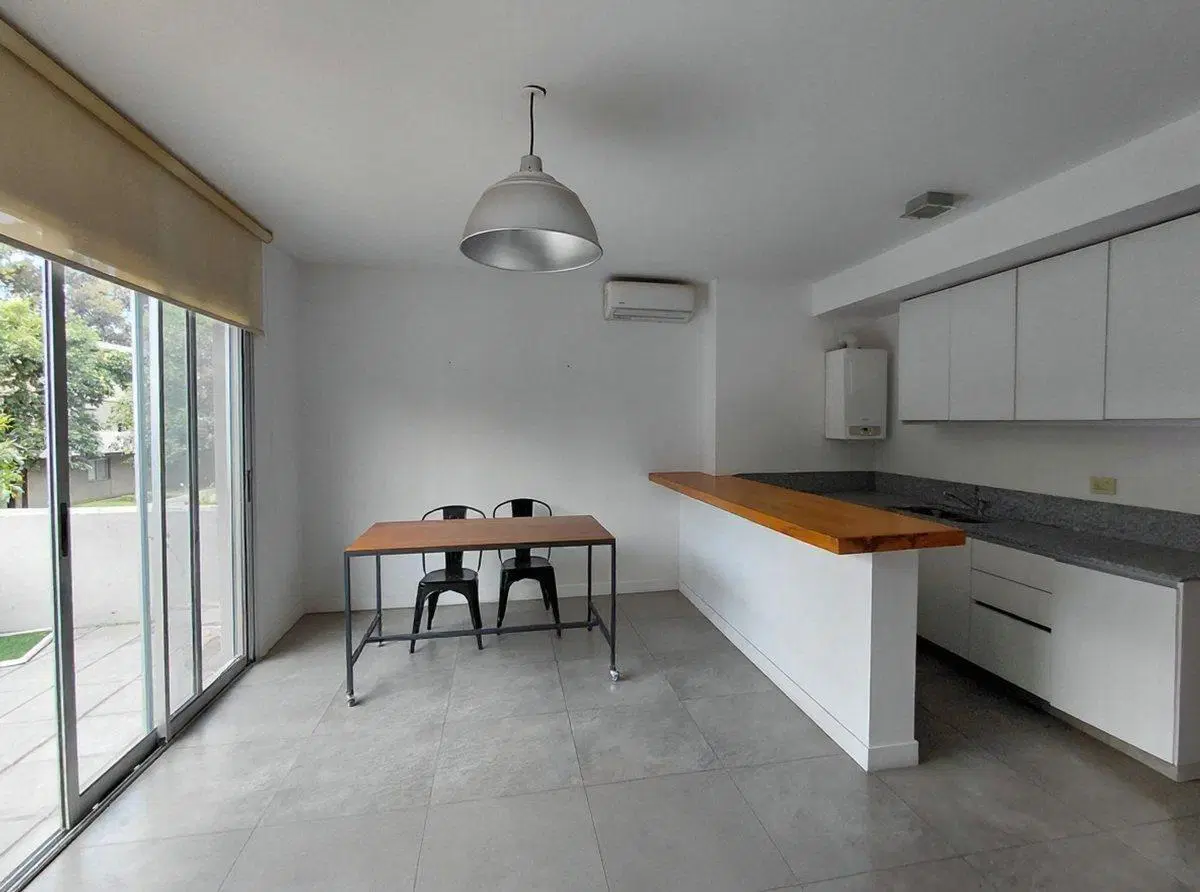 VENTA DEPARTAM 2 AMB BALCON COCHERA EXC UBIC PILAR 3