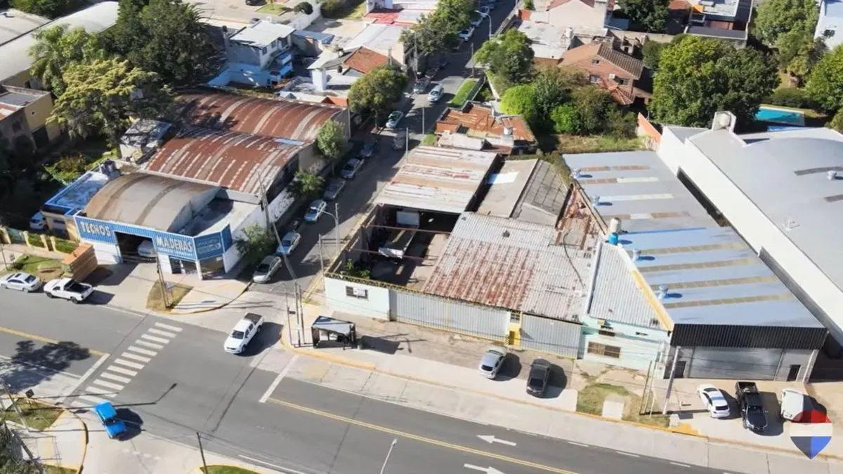 Venta Galpón Mas Depto Sobre Ruta 8 Exc.Ubicación 2
