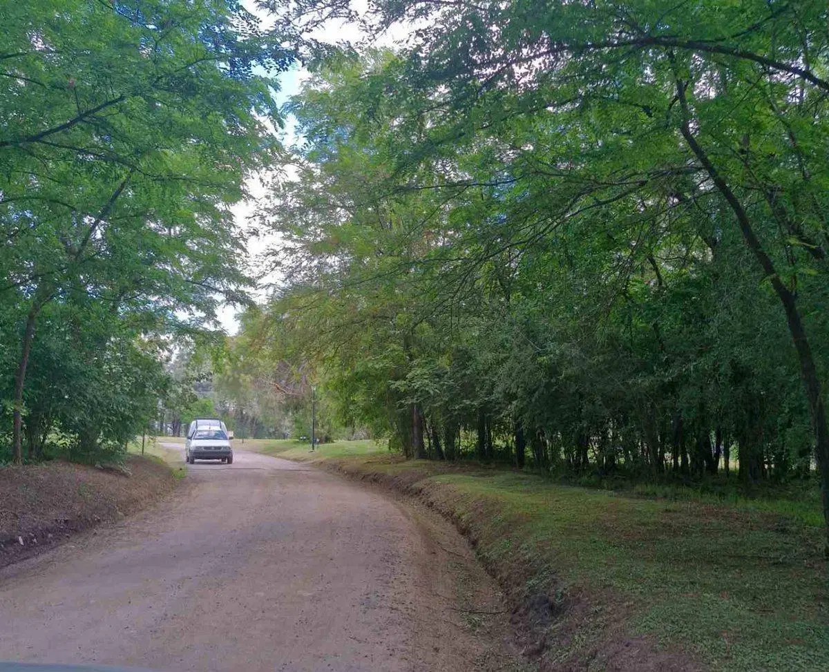 LOTE EN VENTA EN MEDAL C.C. - AL GOLF 2