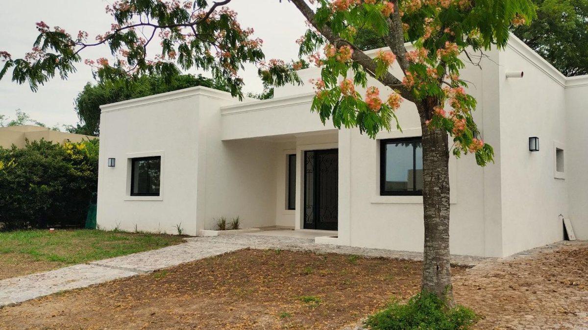 CASA EN VENTA 5 AMB B. SAN MATIAS -ESCOBAR