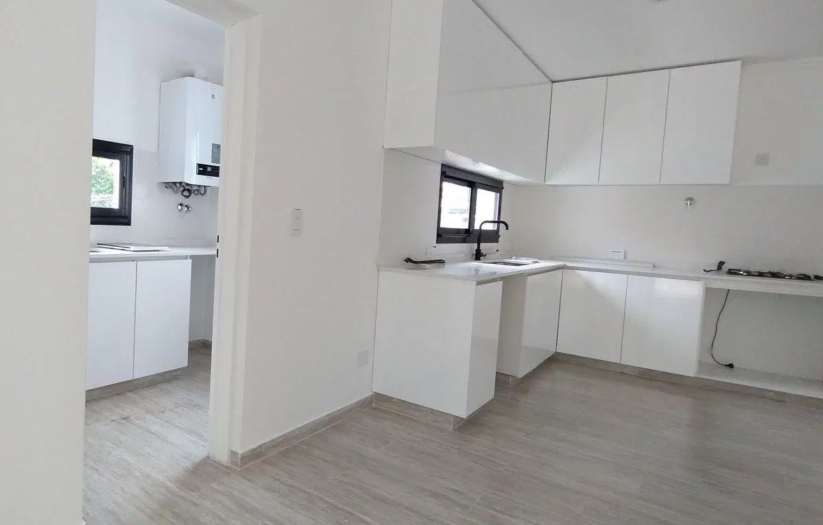 CASA EN VENTA 5 AMB B. SAN MATIAS -ESCOBAR 5