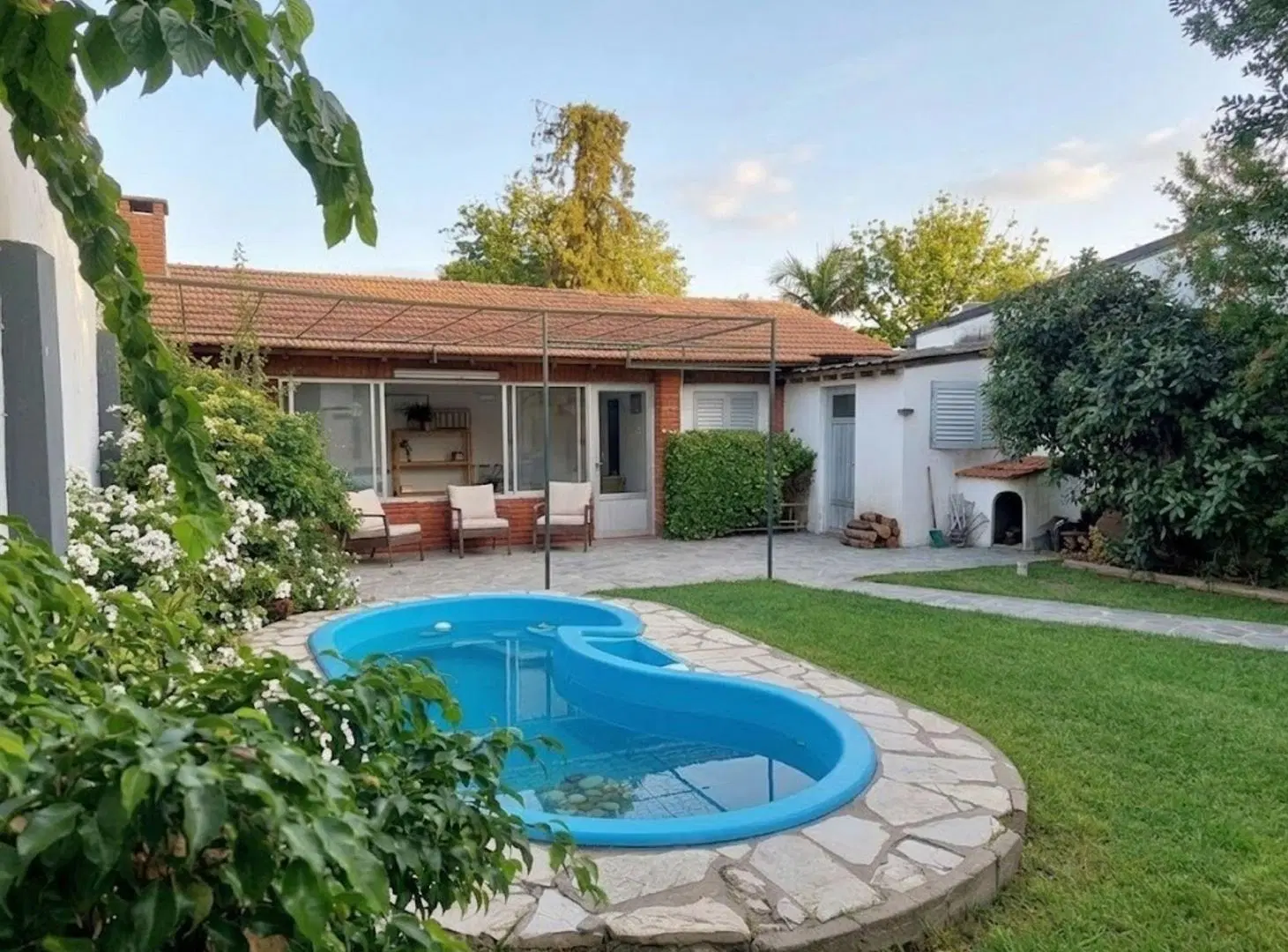 Venta de casa en Hurlingham con terreno de 333m2 2
