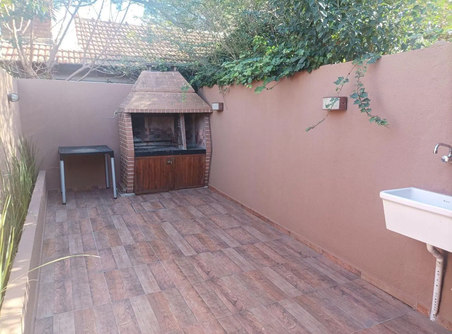PH 2 AMB, Barrio Montecarlo, Pilar 2