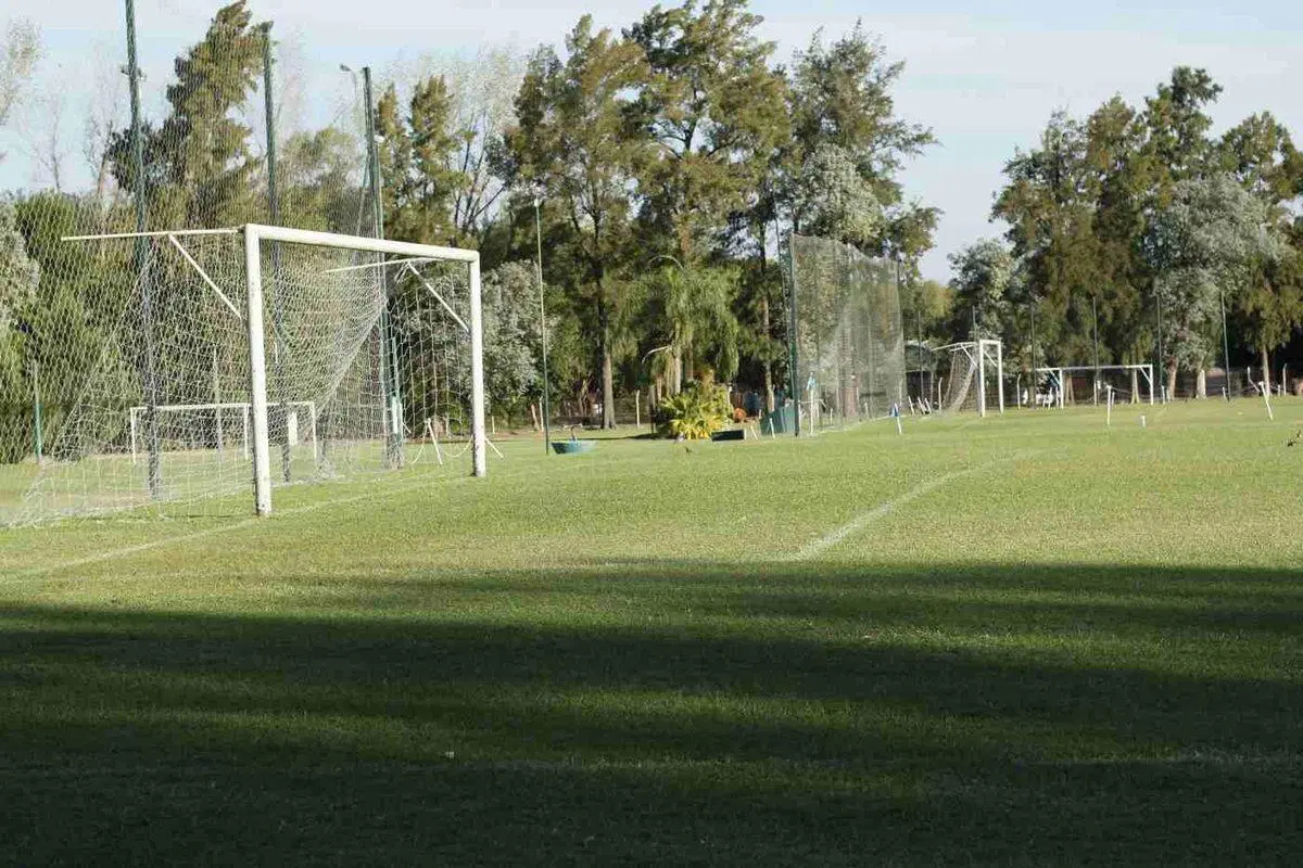 LOTE 711 M2 COUNTRY CLUB PRIV LOMA VERDE ESCOBAR 5