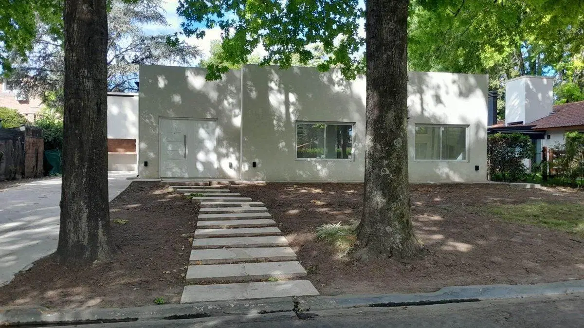 Alquiler Casa a estrenar en una Planta Mapuche C C 3