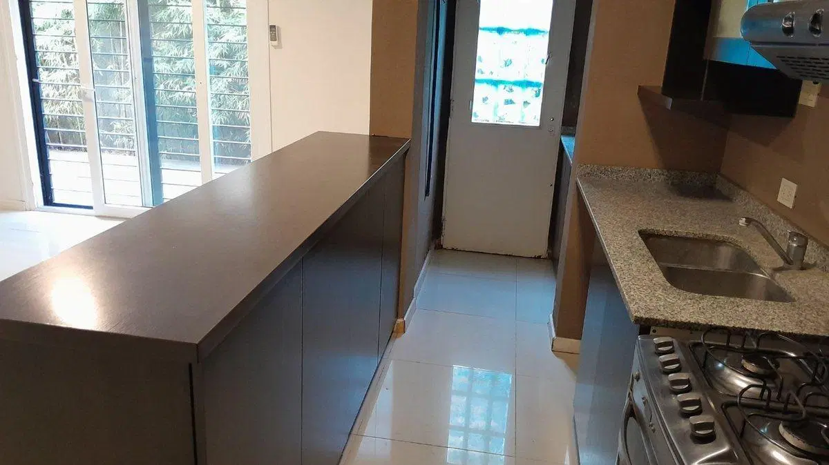 Alquiler Dpto. 2 amb. en PB  condominio Pilar 4