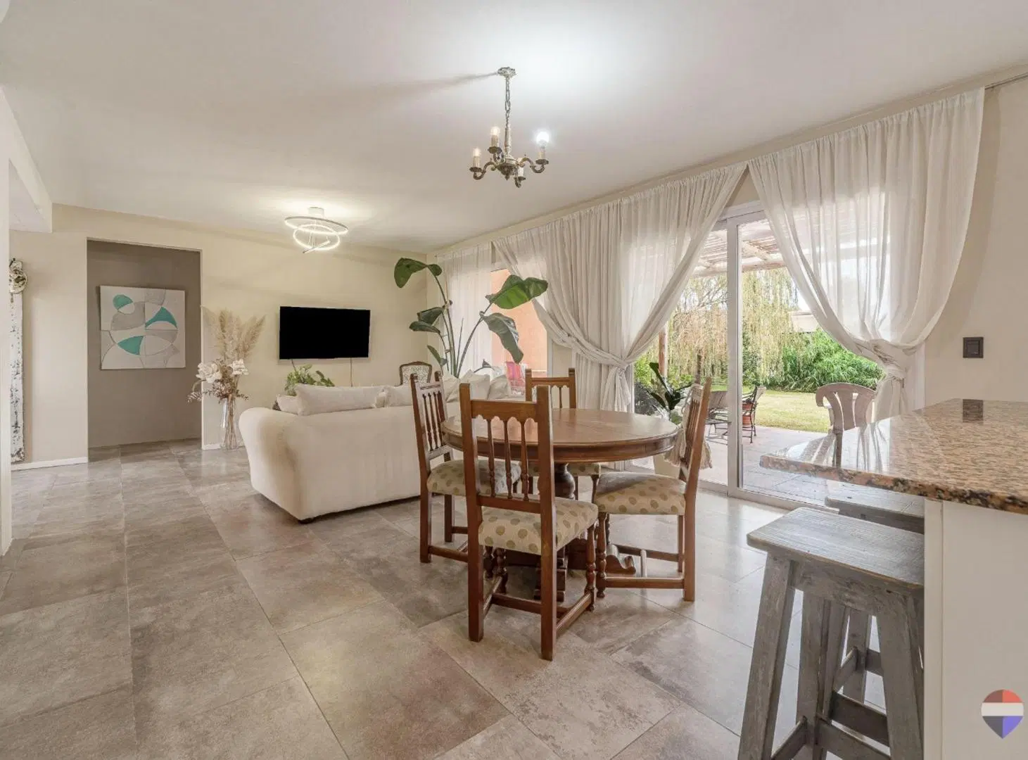 VENTA CASA 3 DORM BC Manzanares Chico APTO CREDITO 3