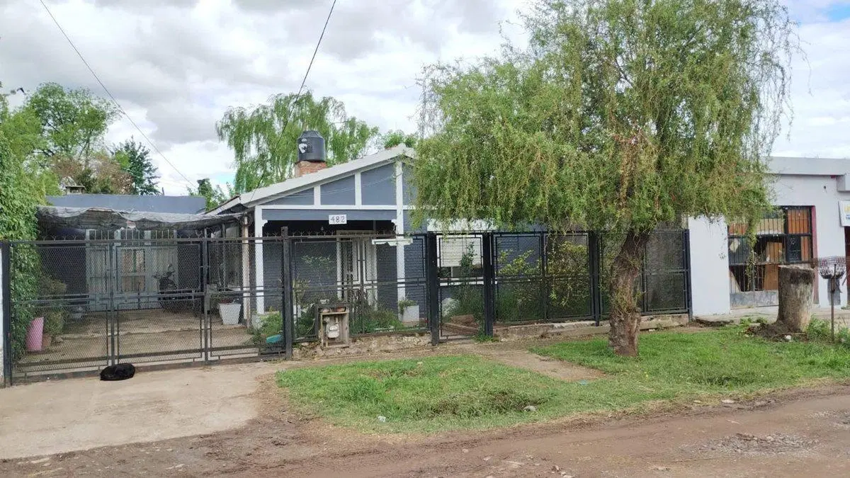 VENTA Casa 5amb c/cochera y pileta Gral. Rodriguez 4