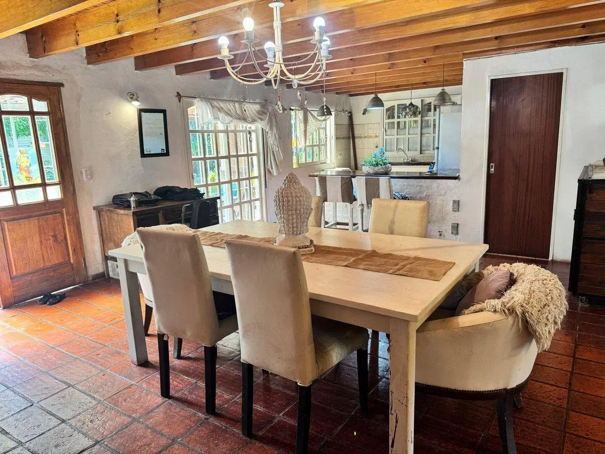 CASA QUINTA de 5 AMB+PILETA+QUINCHO en YEI PORÁ 2