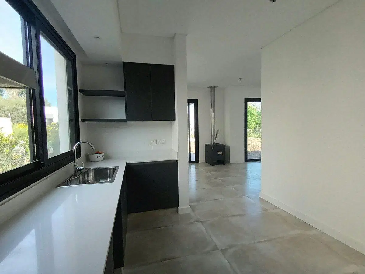 VENTA CASA ESTRENAR MANZANARES PILAR B SANTA CLARA 3