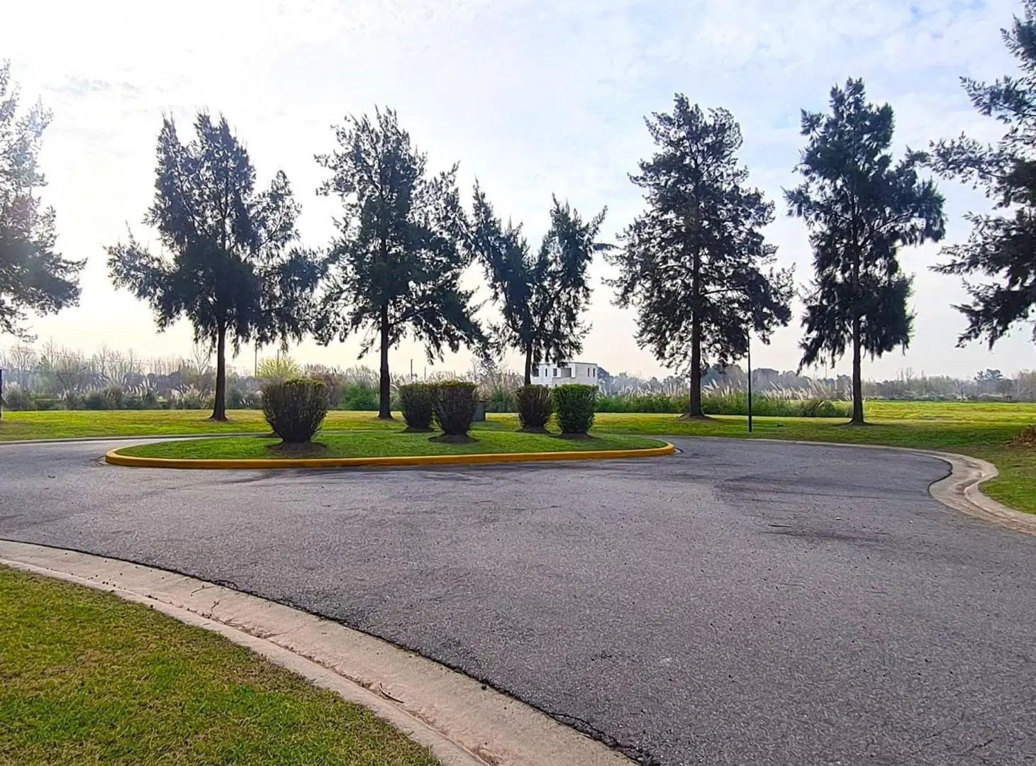 Lote a la Laguna Barrio Náutico El Cazal Escobar 2