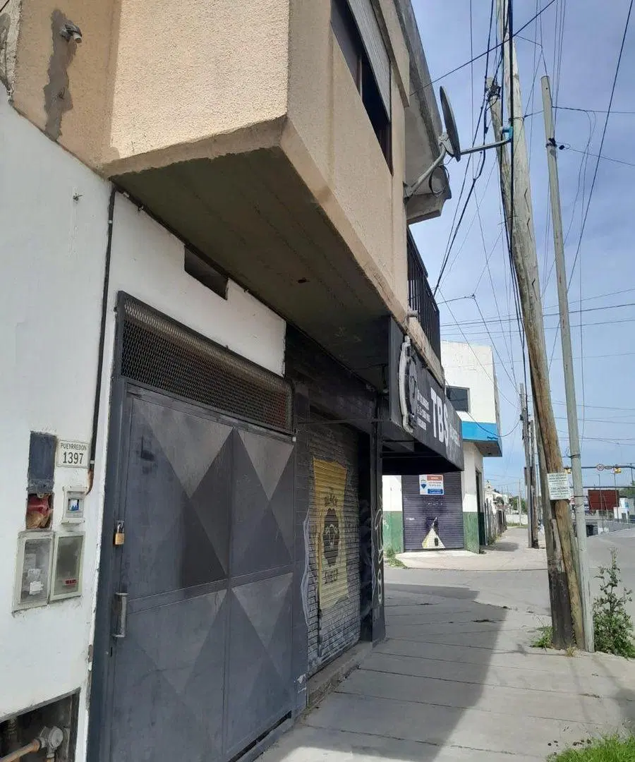 VENTA DE PROPIEDAD EN JOSÉ CLEMENTE PAZ 4