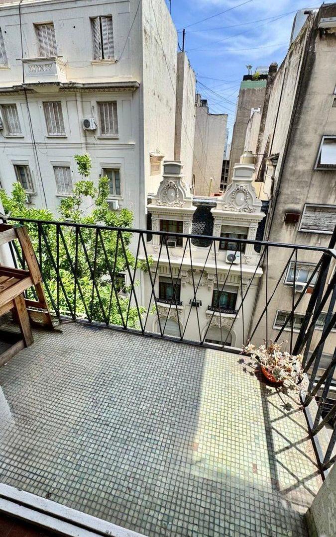 Depto 2 amb c/balcon a la calle Apto Credito