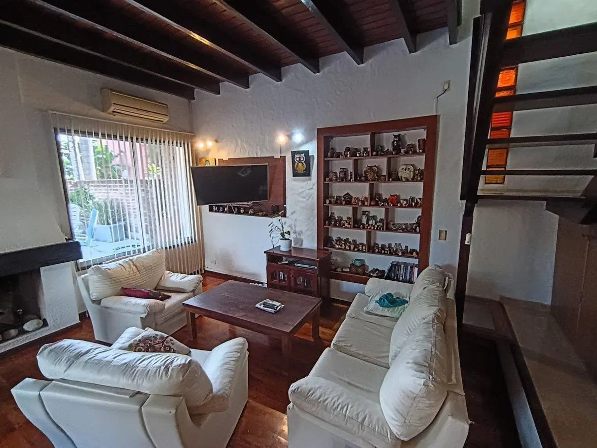 Casa Apta Crédito 5amb Country San Miguel de Guiso 4