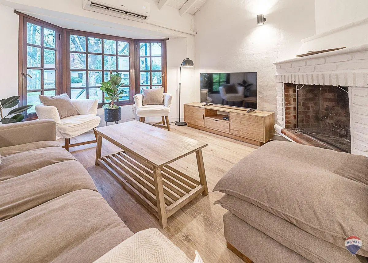CASA EN VENTA EN UNA PLANTA 2